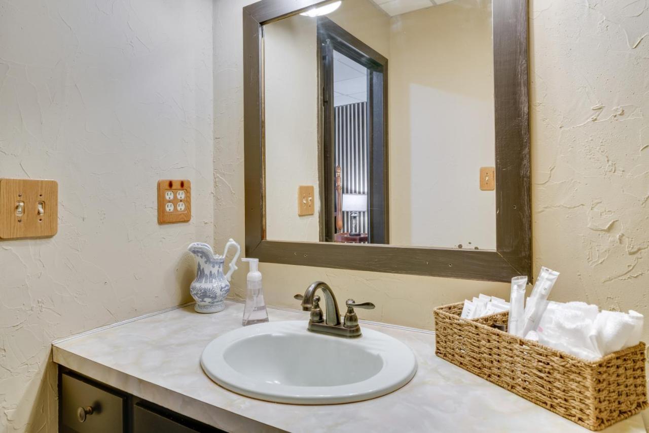 Pet-Friendly Hickory Vacation Rental With Fire Pit! Buitenkant foto