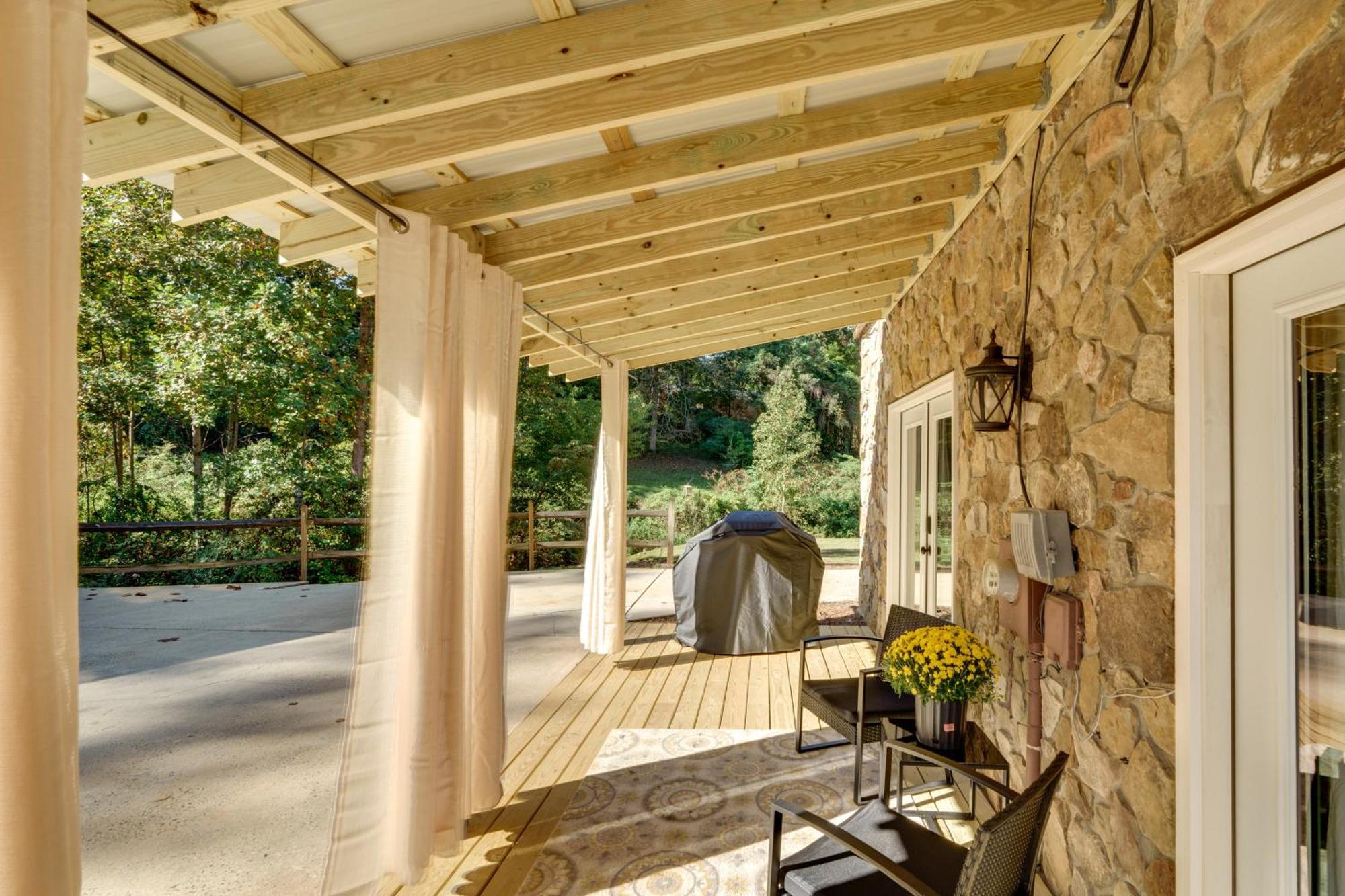 Pet-Friendly Hickory Vacation Rental With Fire Pit! Buitenkant foto
